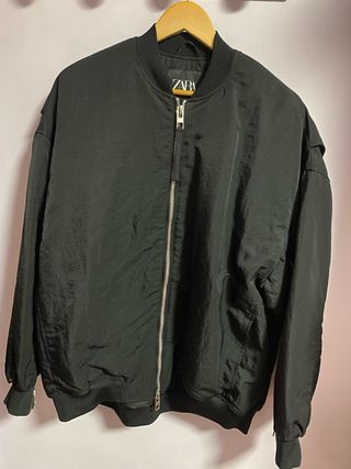 Cazadora Bomber Zara Negra Talla L