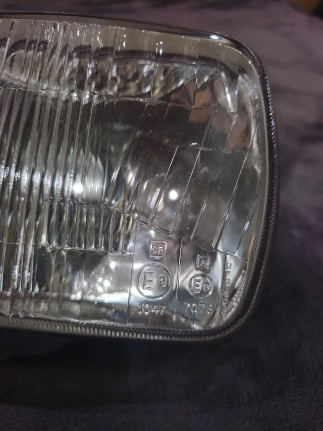 Faros Seat 127 1973.