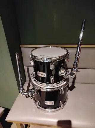 Batería Startone, Hi-hat Yamaha...