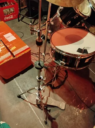 Batería Startone, Hi-hat Yamaha...
