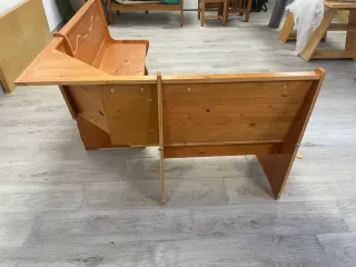 Rinconera de cocina de madera.