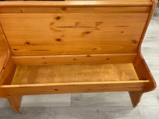 Rinconera de cocina de madera.