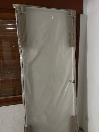 Puerta interior Lucerna Line blanca