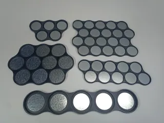 Bandejas de movimiento imantadas