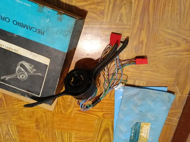 Conmutador Luces SEAT 127 moderno Original Femsa