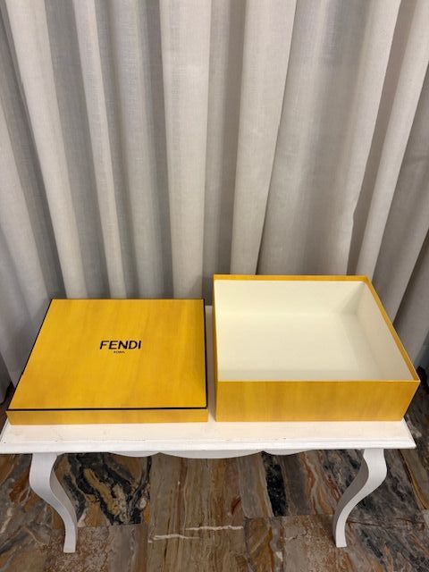 Scatola Fendi Roma originale