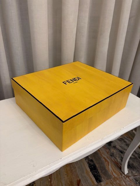 Scatola Fendi Roma originale
