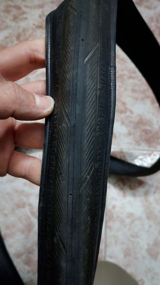 Neumáticos Continental Ultra Sport 700x25c