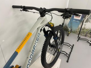 MONDRAKER SUPERFOXY CARBON RR TEST T.M BICI ENDURO