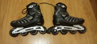 Patines en línea Decathlon Oxelo con protecciones
