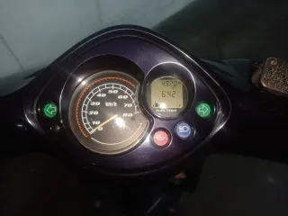 Yamaha Jog con ITV 2027 ciclomotor 49cc moto 50