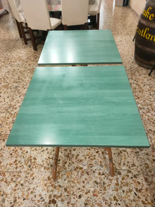 2 Mesas Plegables Madera y Metal