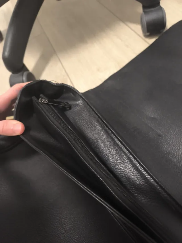 Maletín de piel para portátil