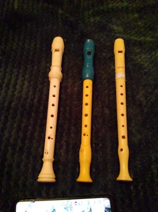 Lote 3 Flautas Dulces por 15 e