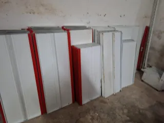 Estanterías  de hierro