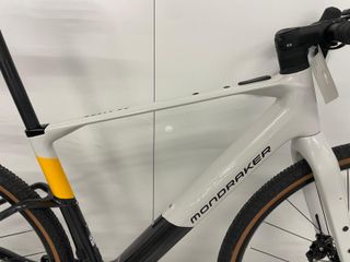 MONDRAKER DUSTY CARBON RR T.M TEST BICI ELECTRICA