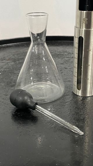 9 pezzi di utensili da cucina