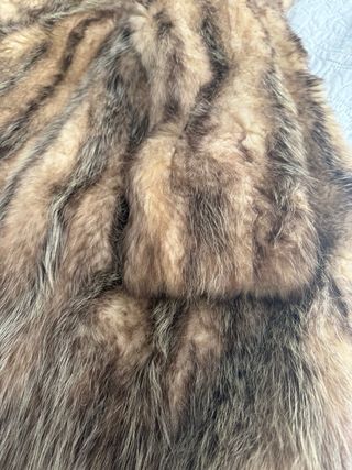 Pelliccia volpe marrone