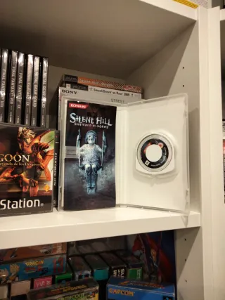 Silent Hill Shattered Memories PSP