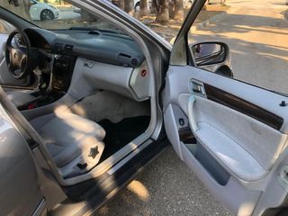 Mercedes-Benz Clase C 2003