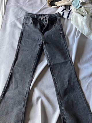 Pantalón campana negro