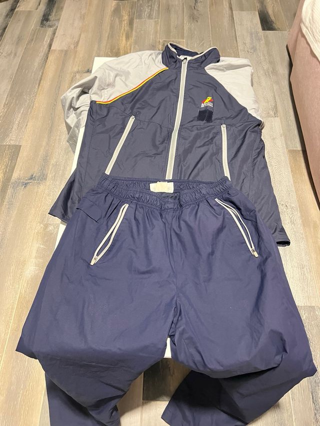 Chándal militar azul y gris