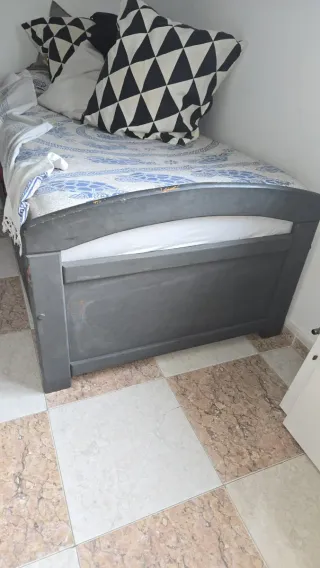 Estructura de cama nido y 2 somieres laminas