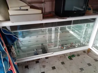 2 Banconi L in vetro e metallo