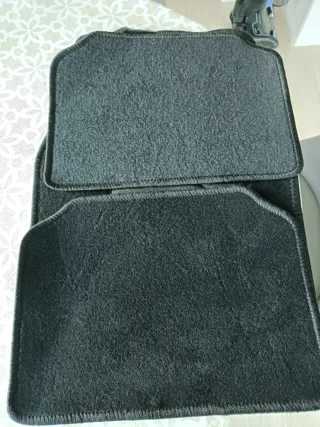 Alfombrillas coche negras universales