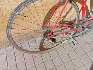 Bicicleta G.A.C. Zeleris Roja