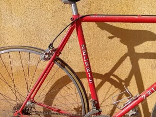 Bicicleta G.A.C. Zeleris Roja