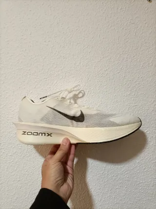 T47 Nike Zoom Vaporfly Next% 4
