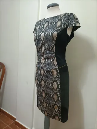 Vestido estampado serpiente