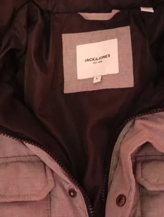 Chaqueta Jack&Jones gris acolchada