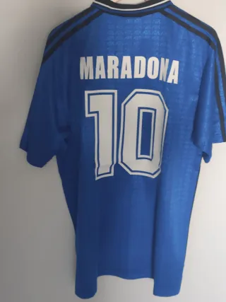 Camiseta retro Argentina. Maradona 10. Talla XL