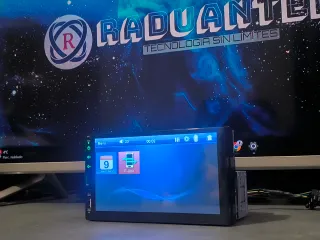 Radio Coche con Pantalla Táctil