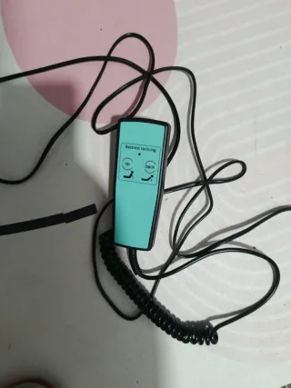 Levantador de cama ajustable