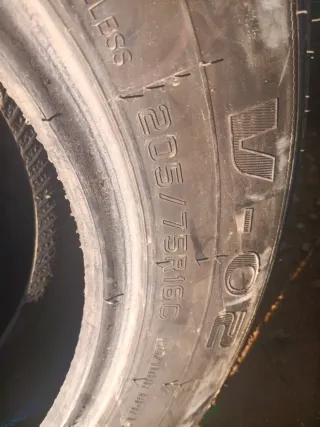 2 Ruedas furgoneta 205/75 R16C