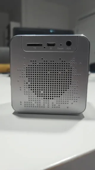 Altavoz Britt Bluetooth Despertador