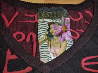 Jersey Desigual Corazones y Letras Talla M