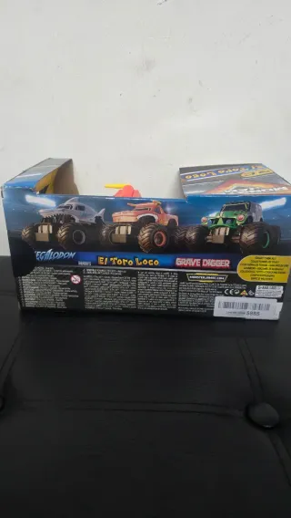 Coche RC Monster Jam El Toro Loco