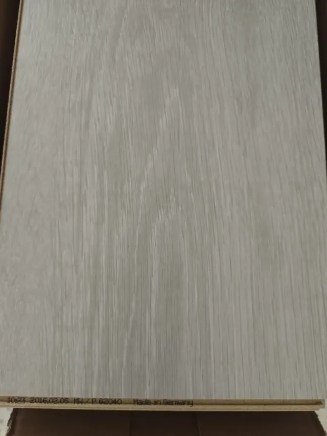 Tarima flotante madera