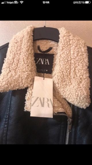 Cazadora efecto piel con borreguito