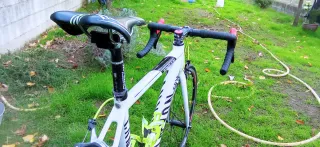 Bicicleta Carretera Canyon Ultimate CF SLX