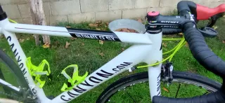 Bicicleta Carretera Canyon Ultimate CF SLX