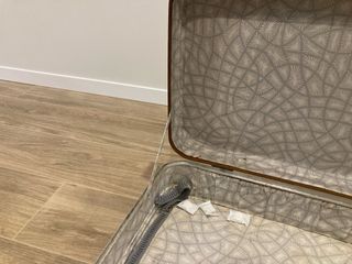 Maleta piel vintage para decoración