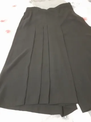 Falda pantalón negra