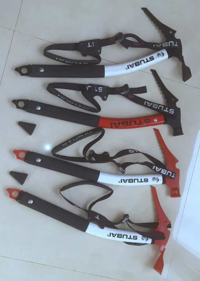 Pack 4 Piolets Técnicos STUBAI Hornet (Maza/Pala)