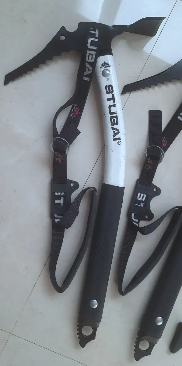 Pack 4 Piolets Técnicos STUBAI Hornet (Maza/Pala)