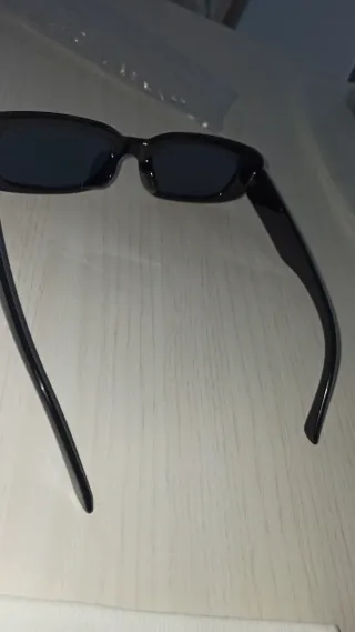 Occhiali da sole neri